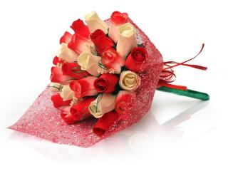 BUCHET DE TRANDAFIRI DIN LEMN „KRISTIN”