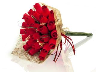 BUCHET DE TRANDAFIRI DIN LEMN "KARINA"