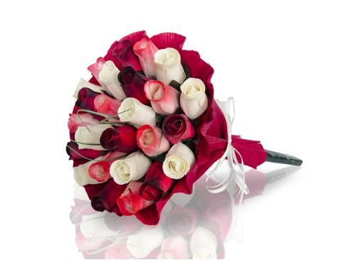 BUCHET DE TRANDAFIRI DIN LEMN "AURORA"