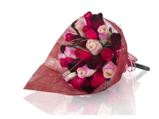 BUCHET DE TRANDAFIRI DIN LEMN "MAE"